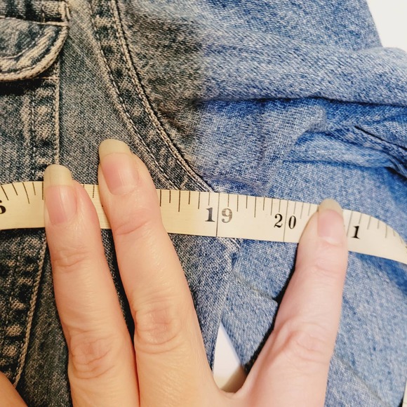 Gap kids denim button down shirt - Picture 8 of 9